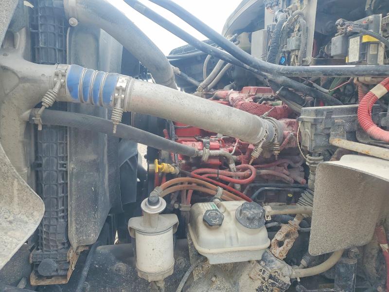 52389996 :رقم المزاد ، 1FVHG5CY9GHGS9014 vin ، 2016 Freigliner 108sd مزاد بيع