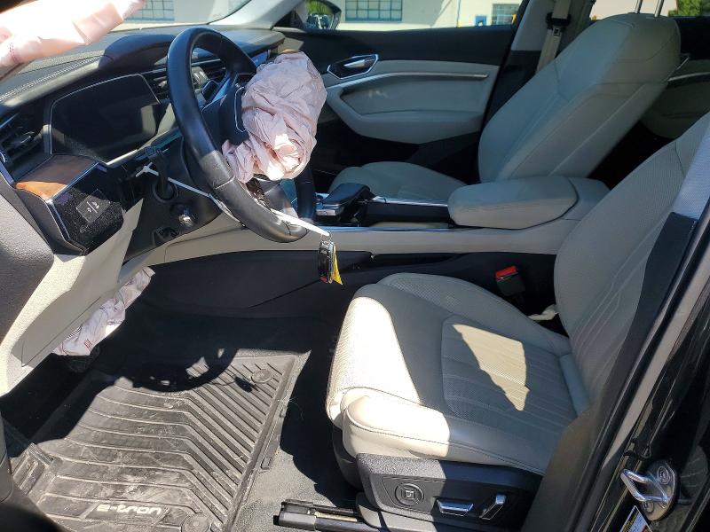 2019 Audi E-tron მანქანა იყიდება აუქციონზე, vin: WA1VABGE5KB021007, აუქციონის ნომერი: 52238636