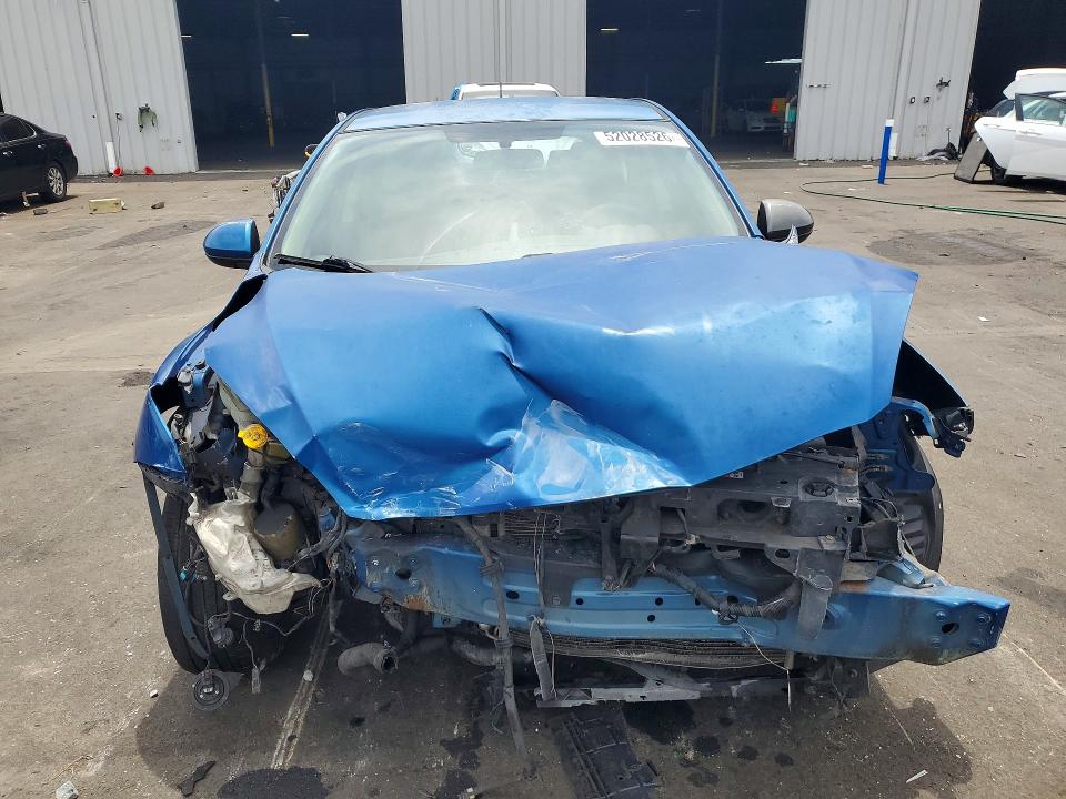 52028526 :رقم المزاد ، JM1BL1L86C1654510 vin ، 2012 Mazda 3 مزاد بيع