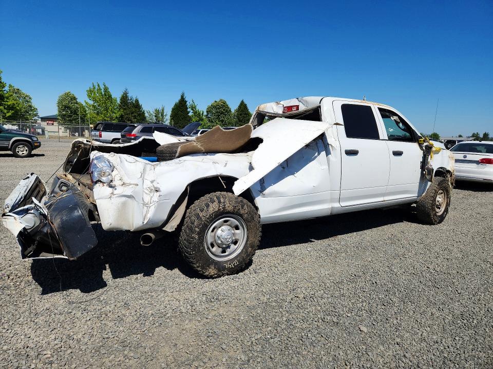 54229966 :رقم المزاد ، 3C6UR4HL0JG424392 vin ، 2018 Ram 2500 مزاد بيع