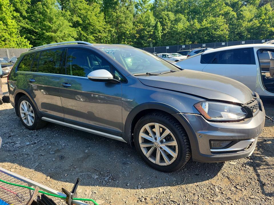 Продаж на аукціоні авто 2017 Volkswagen Golf Alltrack, vin: 3VWH17AU4HM525367, номер лоту: 54211126