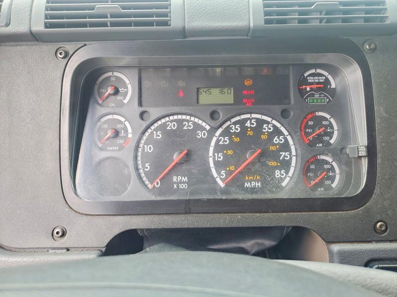 55173826 :رقم المزاد ، 3AKGGLD54GSBT5749 vin ، 2016 Freightliner Cascadia 125 مزاد بيع