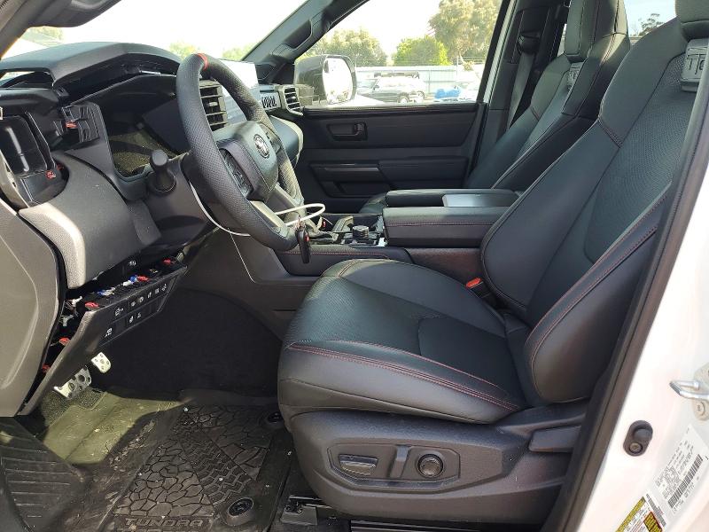 Продажа на аукционе авто 2026 Toyota Tundra, vin: 5TFPC5DBXTX127736, номер лота: 53449246