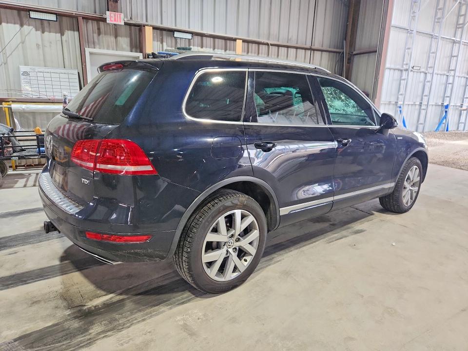 54814536 :رقم المزاد ، WVGEP9BPXED013575 vin ، 2014 Volkswagen Touareg مزاد بيع