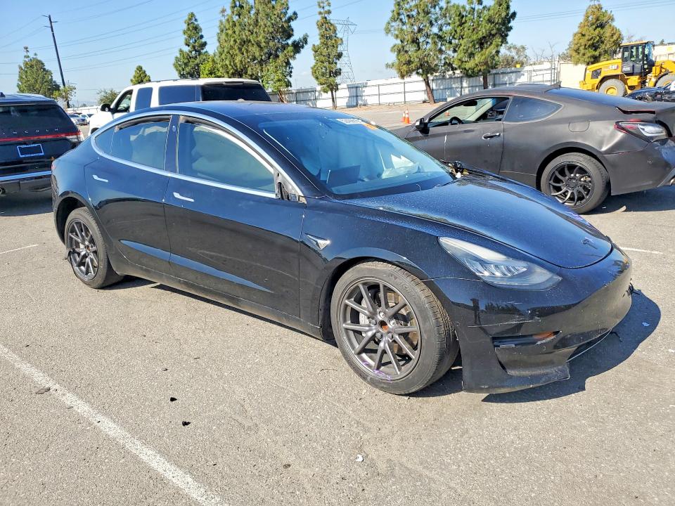 2018 Tesla Model 3 მანქანა იყიდება აუქციონზე, vin: 5YJ3E1EA7JF172583, აუქციონის ნომერი: 52498616