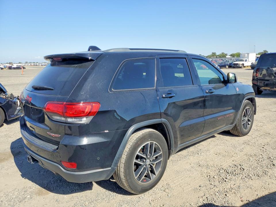 53599906 :رقم المزاد ، 1C4RJFLT5JC342539 vin ، 2018 Jeep Grand Cherokee مزاد بيع