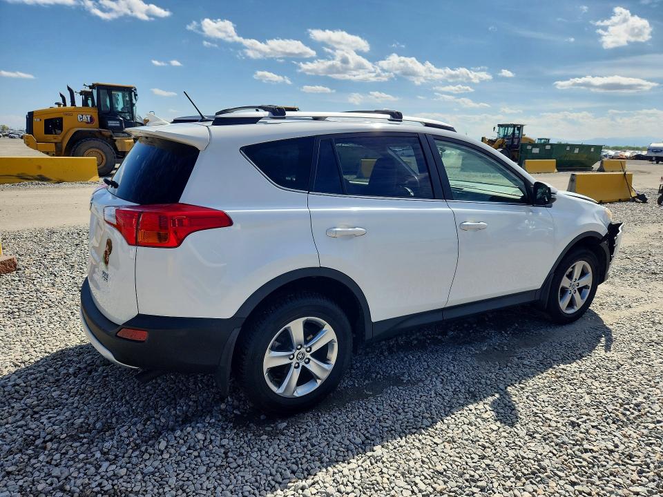 52840776 :رقم المزاد ، JTMRFREV5FJ032816 vin ، 2015 Toyota Rav4 مزاد بيع