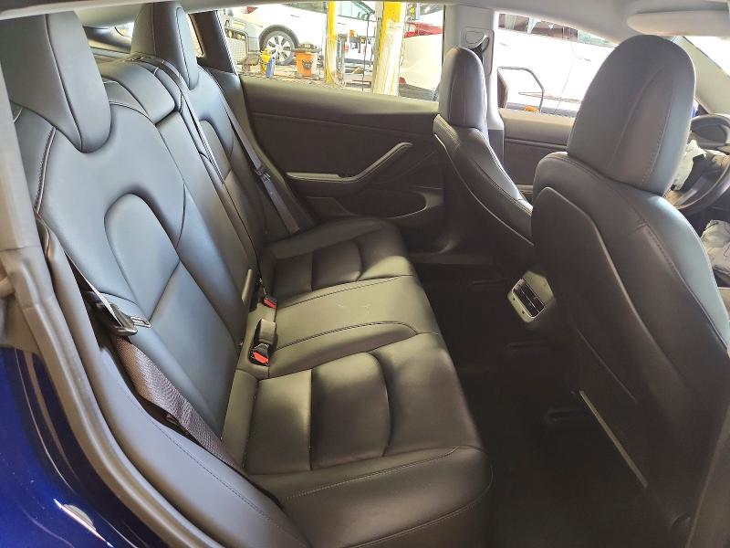 55155356 :رقم المزاد ، 5YJ3E1EA0JF124780 vin ، 2018 Tesla Model 3 مزاد بيع
