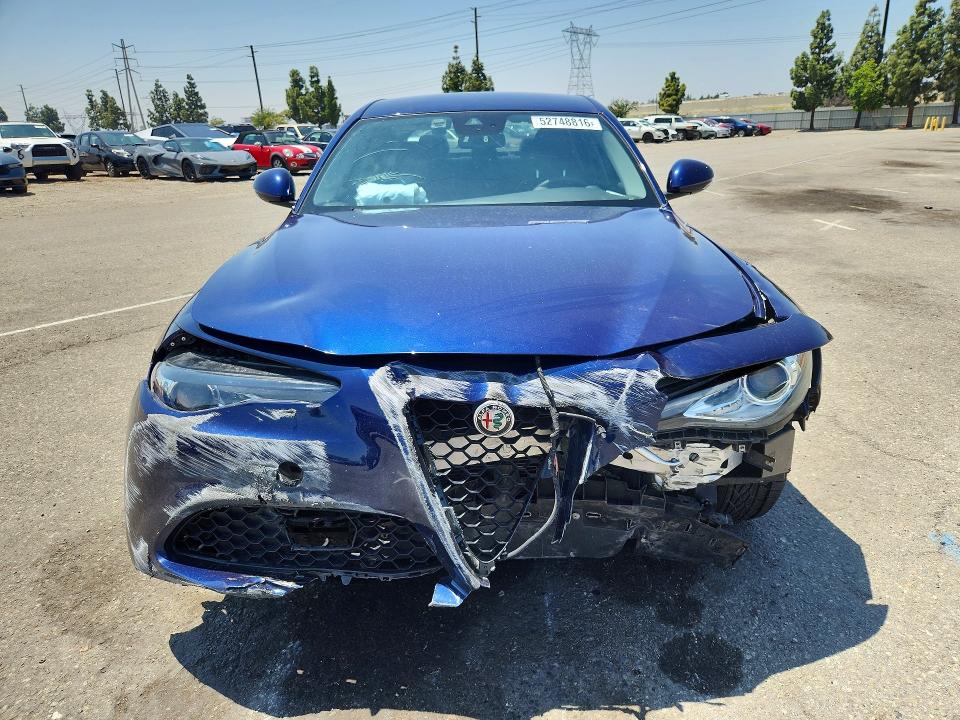 2019 Alfa Romeo Giulia მანქანა იყიდება აუქციონზე, vin: ZARFAMBNXK7604078, აუქციონის ნომერი: 52748816
