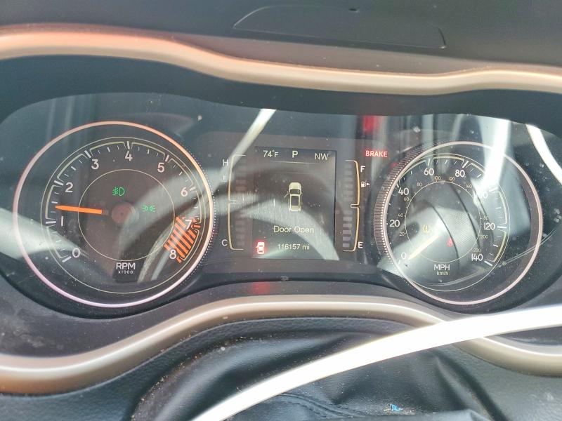 54550746 :رقم المزاد ، 1C4PJMCS6FW749987 vin ، 2015 Jeep Cherokee مزاد بيع