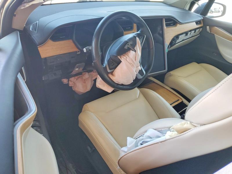 54188636 :رقم المزاد ، 5YJXCAE22JF139572 vin ، 2018 Tesla Model X مزاد بيع