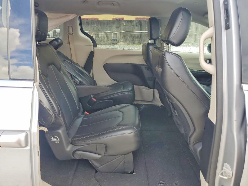 55531866 :رقم المزاد ، 2C4RC1DG8MR516940 vin ، 2021 Chrysler Voyager مزاد بيع