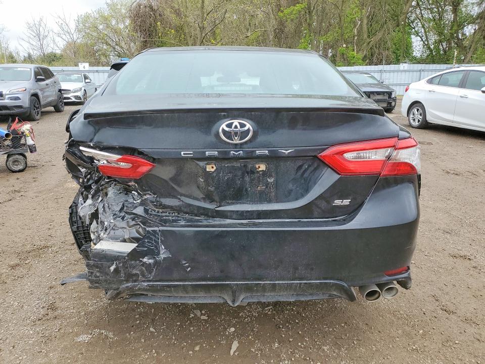 Продаж на аукціоні авто 2018 Toyota Camry, vin: 4T1B11HK5JU006013, номер лоту: 53300466