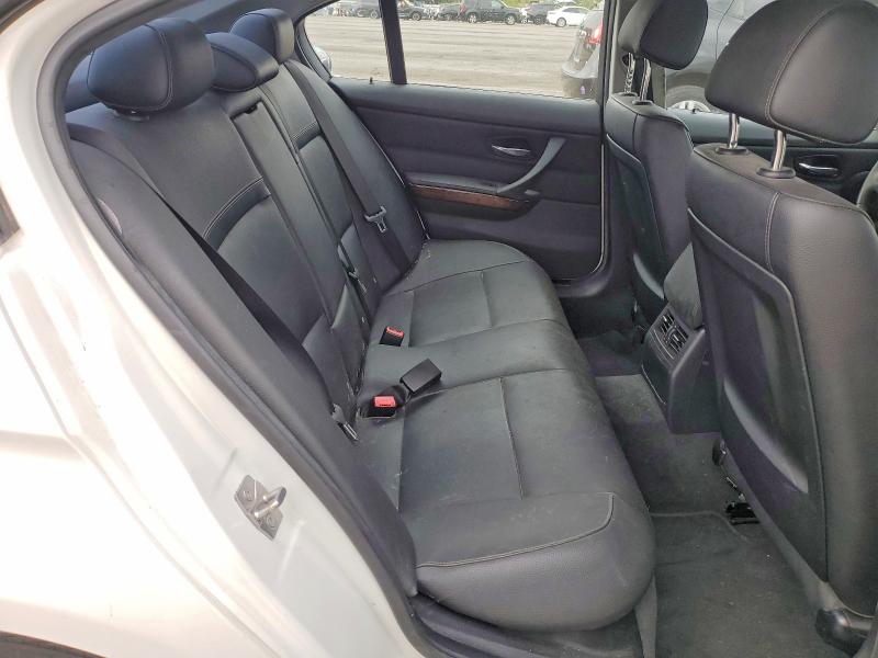 54844666 :رقم المزاد ، WBAPH5C53BA441983 vin ، 2011 Bmw 328 مزاد بيع