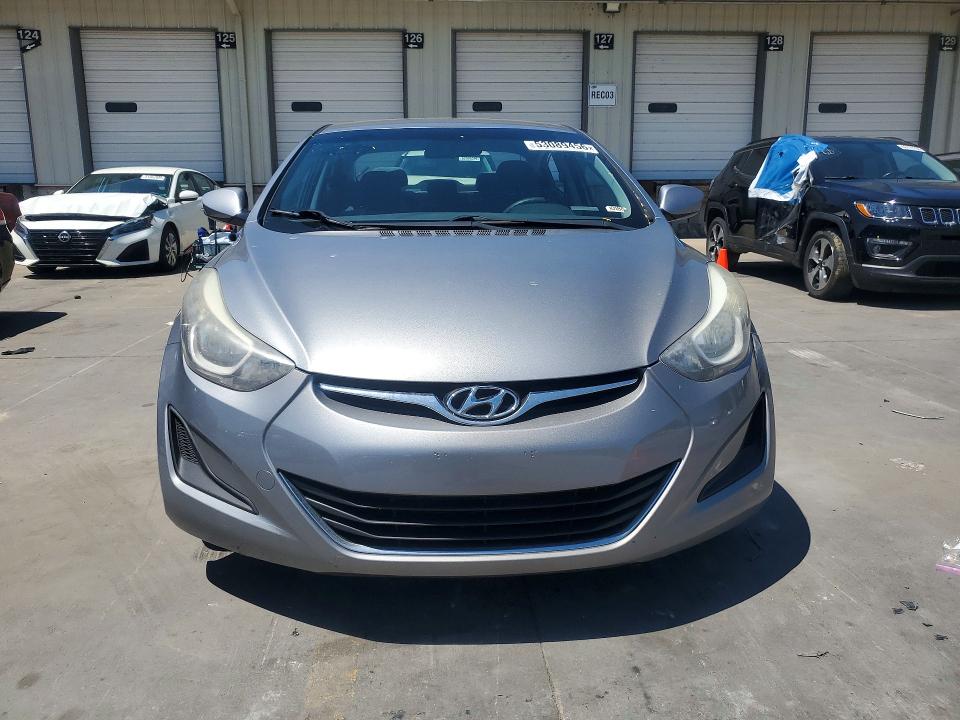 Продаж на аукціоні авто 2015 Hyundai Elantra, vin: KMHDH4AE3FU311124, номер лоту: 53089456