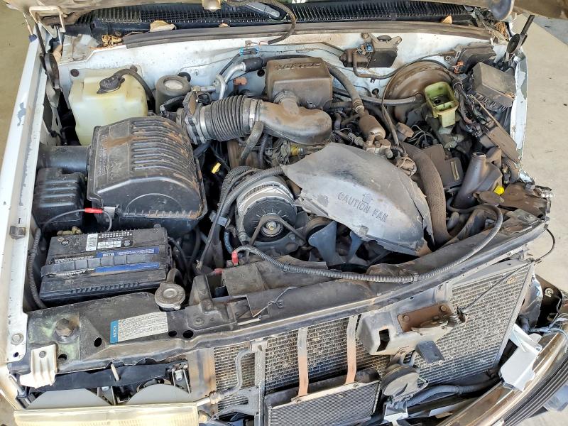 1999 Gmc Suburban მანქანა იყიდება აუქციონზე, vin: 3GKFK16R2XG506925, აუქციონის ნომერი: 47785426