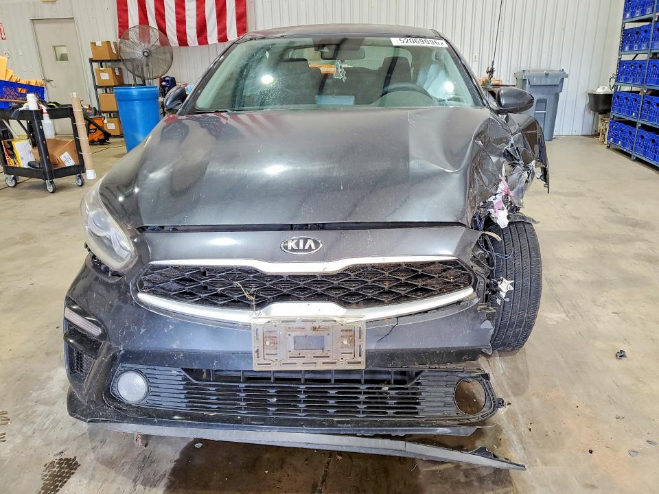 2019 Kia Forte მანქანა იყიდება აუქციონზე, vin: 3KPF24AD9KE092183, აუქციონის ნომერი: 52069996