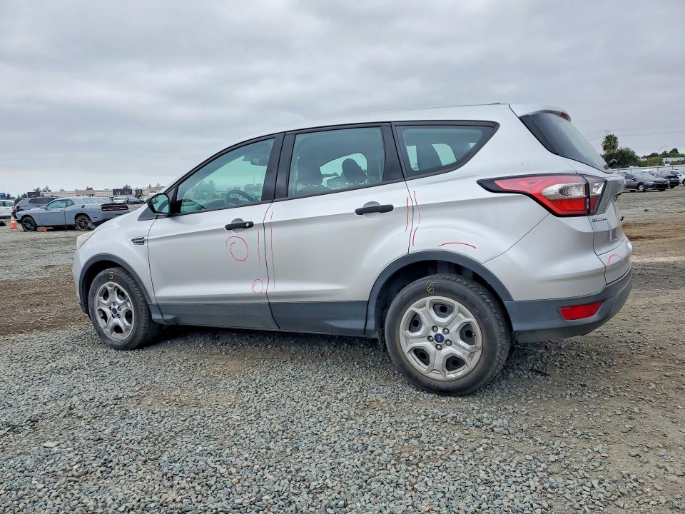 Auction sale of the 2018 Ford Escape, vin: 1FMCU0F78JUB84213, lot number: 52963996