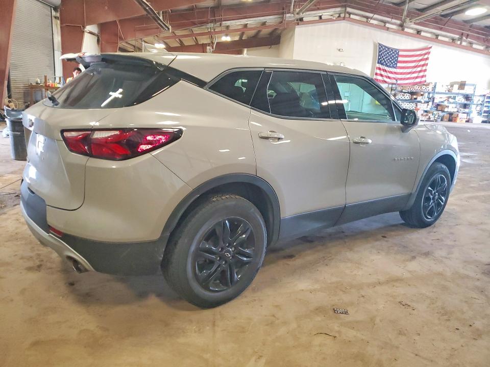54687686 :رقم المزاد ، 3GNKBCRS2MS579085 vin ، 2021 Chevrolet Blazer مزاد بيع