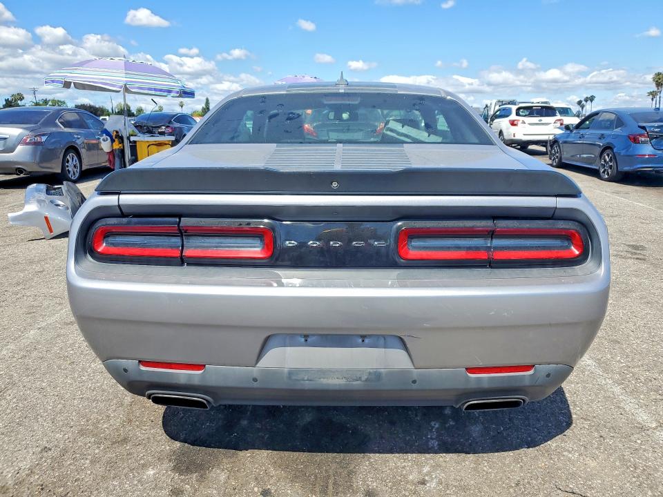 55239936 :رقم المزاد ، 2C3CDZAG8GH114212 vin ، 2016 Dodge Challenger مزاد بيع