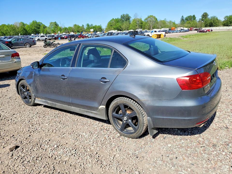52858336 :رقم المزاد ، 3VWLL7AJ4EM445685 vin ، 2014 Volkswagen Jetta مزاد بيع