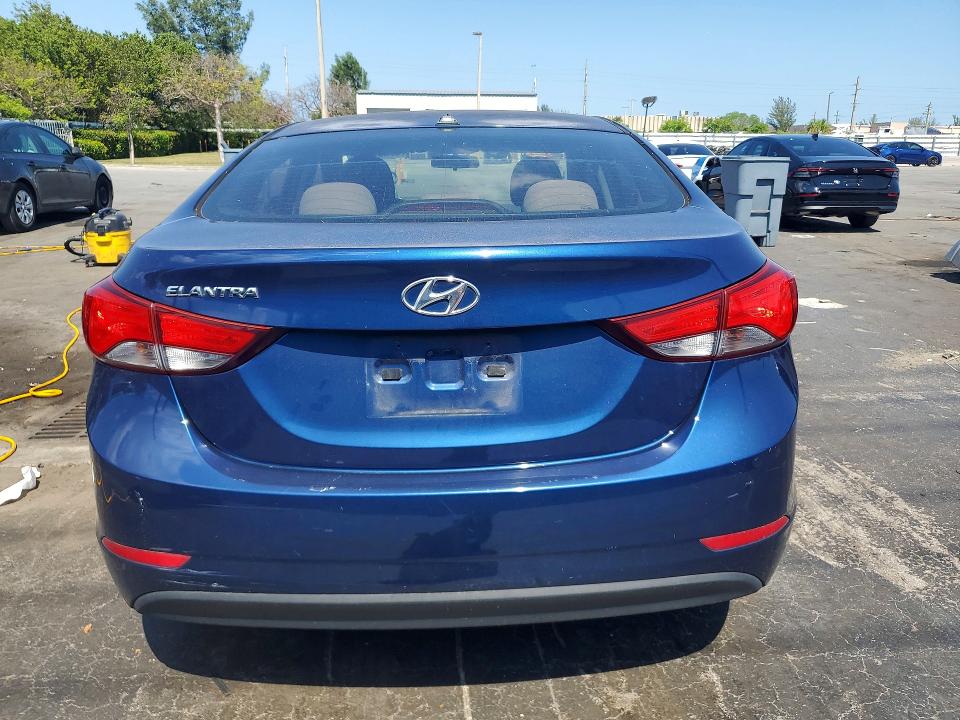 52001396 :رقم المزاد ، 5NPDH4AE6FH616244 vin ، 2015 Hyundai Elantra مزاد بيع