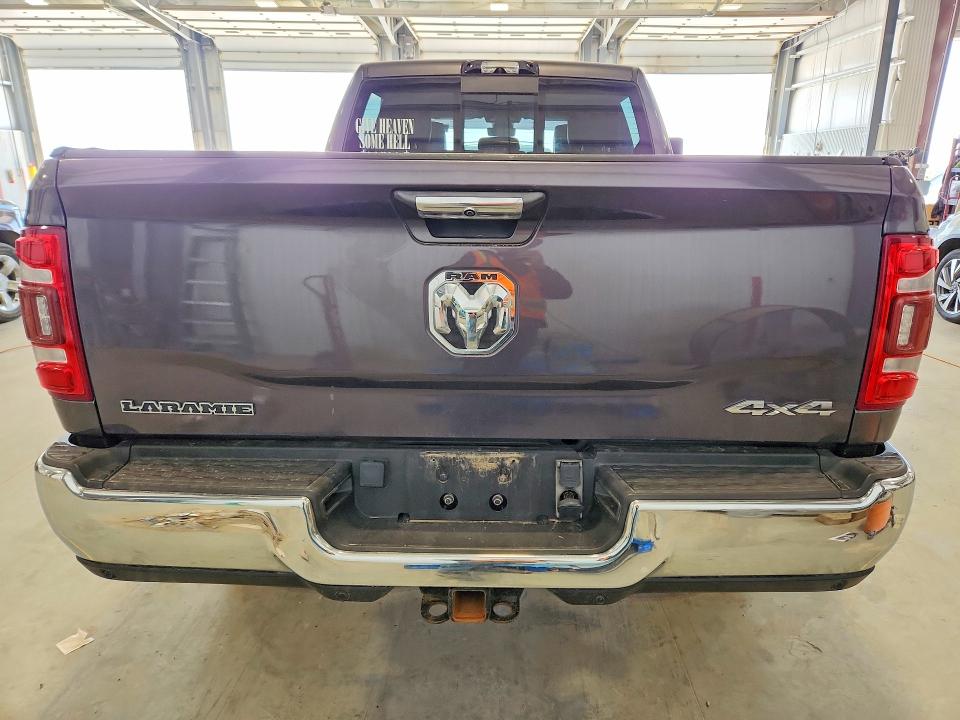 51083766 :رقم المزاد ، 3C6UR5FL3NG110606 vin ، 2022 Ram 2500 مزاد بيع