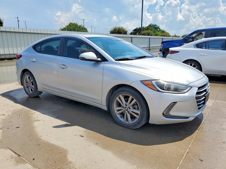2018 Hyundai Elantra მანქანა იყიდება აუქციონზე, vin: KMHD84LF4JU586161, აუქციონის ნომერი: 54140536