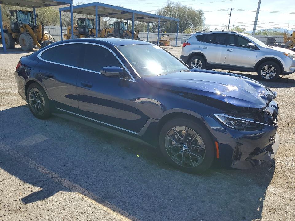 53651796 :رقم المزاد ، WBY73AW08NFN22199 vin ، 2022 Bmw I4 مزاد بيع