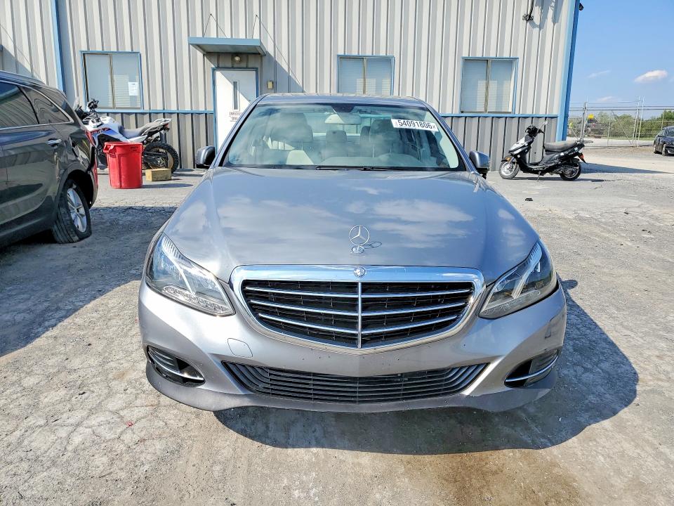 2014 Mercedes-benz E მანქანა იყიდება აუქციონზე, vin: WDDHF5KBXEA888826, აუქციონის ნომერი: 54091806