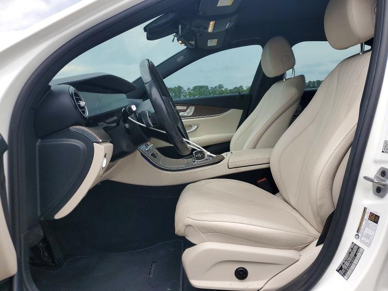 Продажа на аукционе авто 2022 Mercedes-benz E, vin: W1KZF8DB3NB098975, номер лота: 53044006