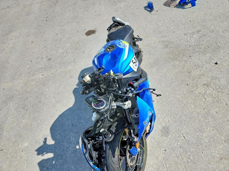 2015 Suzuki Gsx-r600 მანქანა იყიდება აუქციონზე, vin: JS1GN7FA4F2101042, აუქციონის ნომერი: 54812686