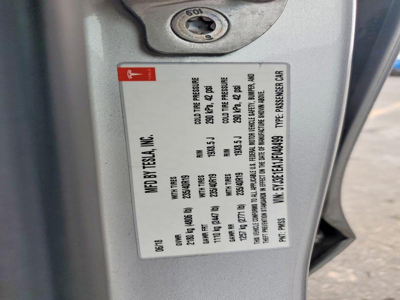 52513306 :رقم المزاد ، 5YJ3E1EA1JF048499 vin ، 2018 Tesla Model 3 مزاد بيع