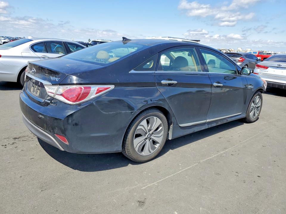 2015 Hyundai Sonata Hybrid მანქანა იყიდება აუქციონზე, vin: KMHEC4A43FA120878, აუქციონის ნომერი: 55413136