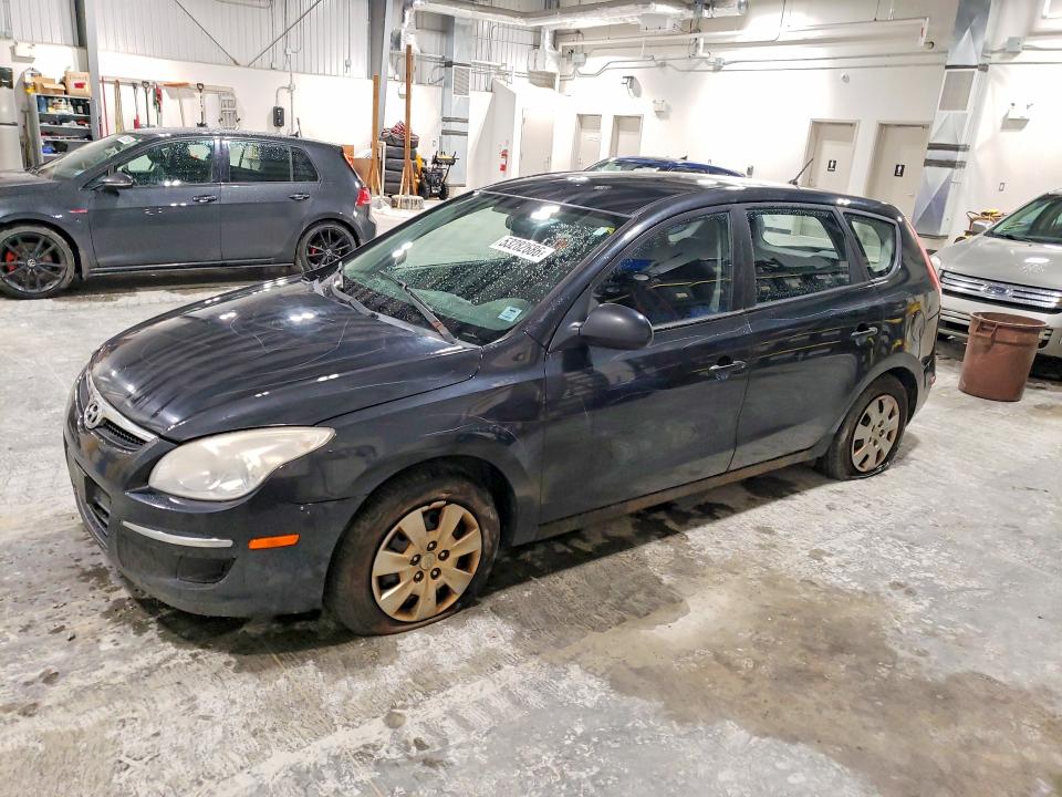 53282686 :رقم المزاد ، KMHDB8AE2AU062381 vin ، 2010 Hyundai Elantra Touring Gl 5 مزاد بيع