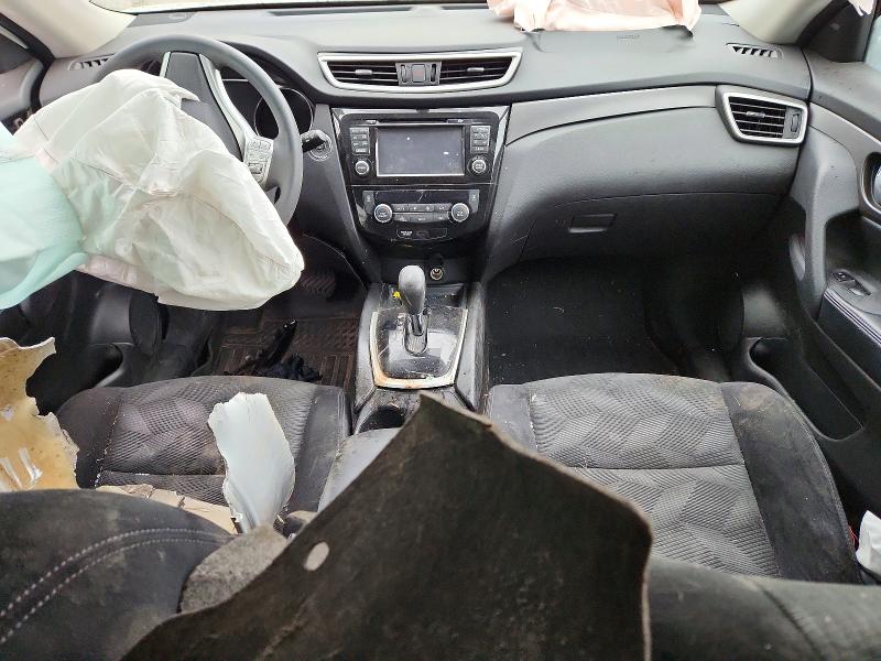 53404546 :رقم المزاد ، 5N1AT2MK5FC805515 vin ، 2015 Nissan Rogue مزاد بيع