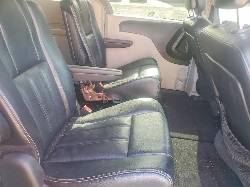 2014 Chrysler Town And Country მანქანა იყიდება აუქციონზე, vin: 2C4RC1BG0ER295158, აუქციონის ნომერი: 52350896