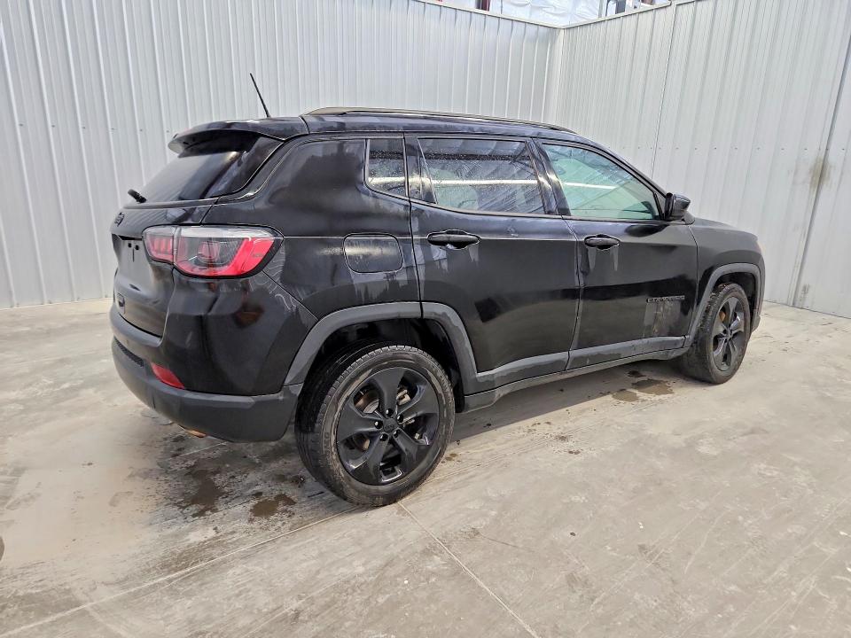 51463236 :رقم المزاد ، 3C4NJCBBXMT604568 vin ، 2021 Jeep Compass مزاد بيع