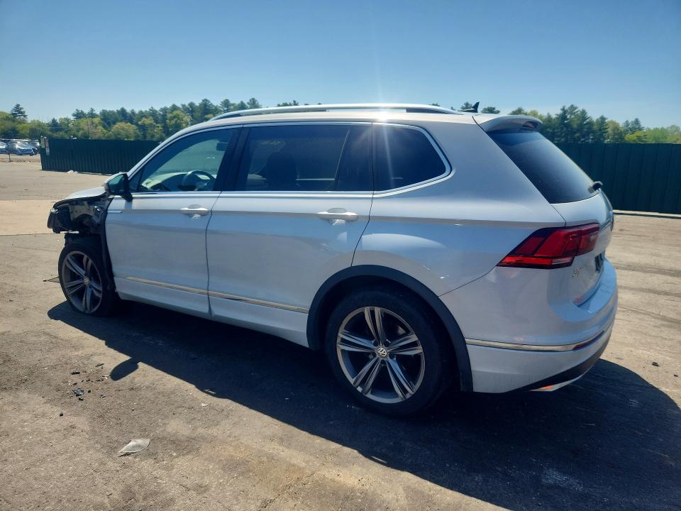 Продажа на аукционе авто 2019 Volkswagen Tiguan, vin: 3VV2B7AX5KM019877, номер лота: 53714236