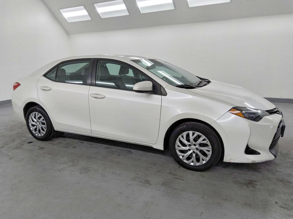 Aukcja sprzedaży 2018 Toyota Corolla, vin: 5YFBURHE3JP771349, numer aukcji: 48548166