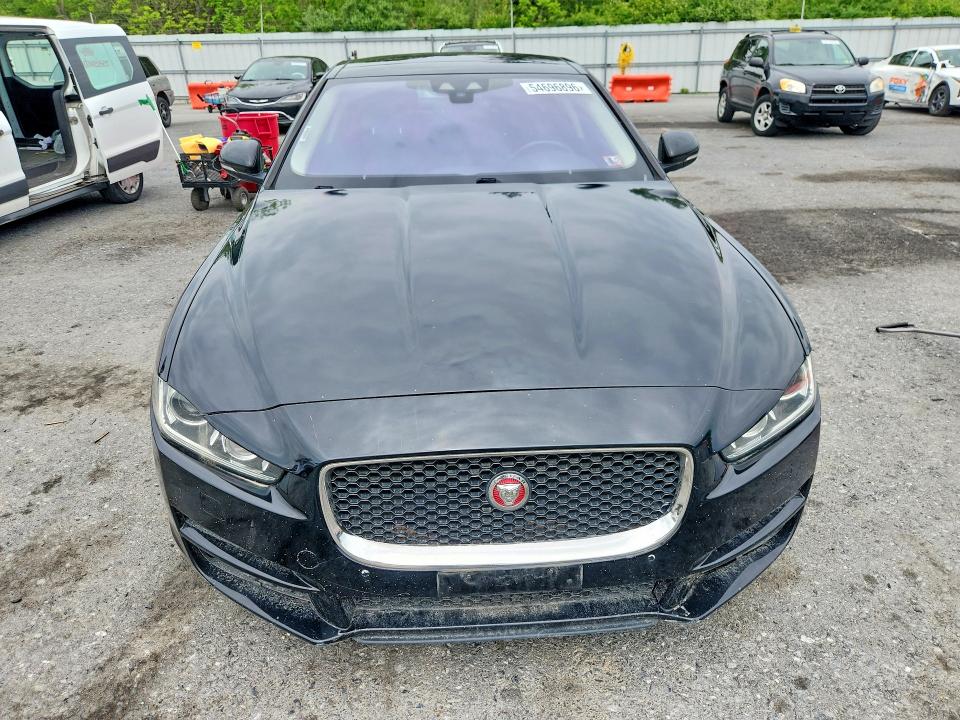Продаж на аукціоні авто 2017 Jaguar Xe, vin: SAJAJ4BNXHA974898, номер лоту: 54696896