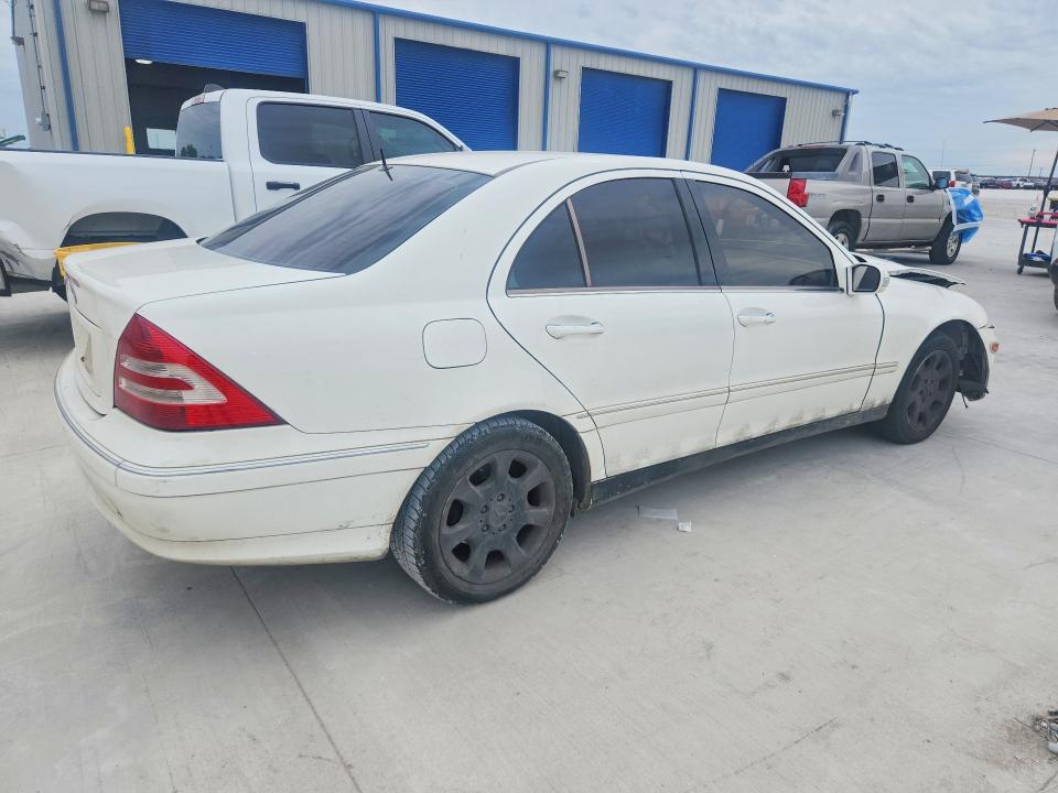 52773256 :رقم المزاد ، WDBRF61J05A728756 vin ، 2005 Mercedes-benz C مزاد بيع