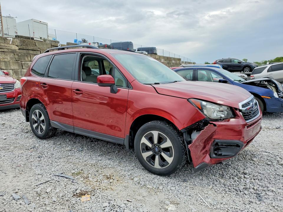 51070016 :رقم المزاد ، JF2SJAEC2HH478627 vin ، 2017 Subaru Forester مزاد بيع