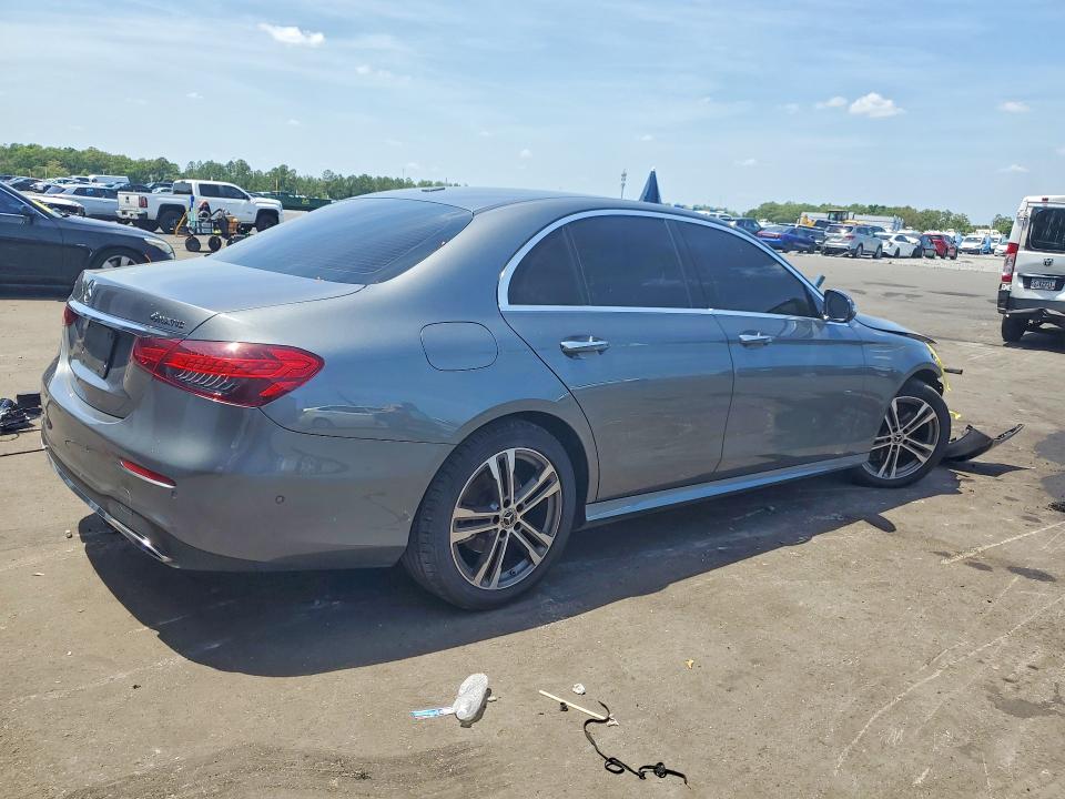 Продажа на аукционе авто 2022 Mercedes-benz E, vin: W1KZF8EB9NB009134, номер лота: 52360916