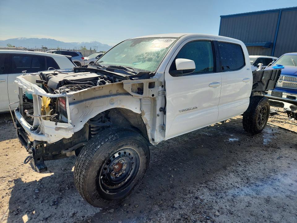 52008116 :رقم المزاد ، 3TMAZ5CN2KM097149 vin ، 2019 Toyota Tacoma مزاد بيع