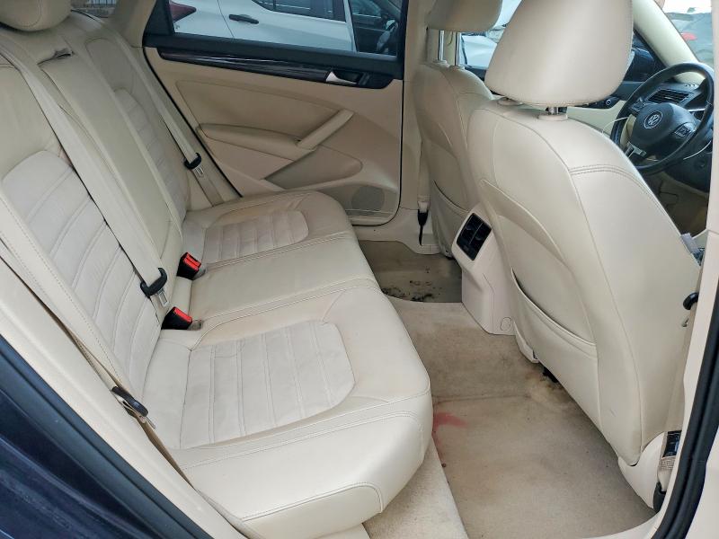 2014 Volkswagen Passat მანქანა იყიდება აუქციონზე, vin: 1VWCT7A3XEC042877, აუქციონის ნომერი: 52234736