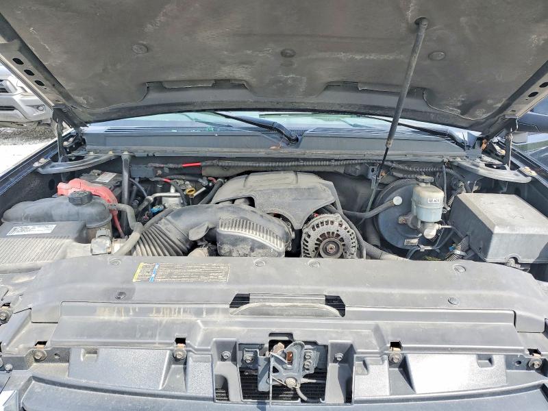 52549146 :رقم المزاد ، 1GKFC33039R105885 vin ، 2009 Gmc Yukon مزاد بيع