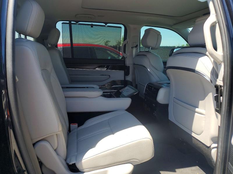 52134736 :رقم المزاد ، 1C4SJVEPXNS180673 vin ، 2022 Jeep Grand Wagoneer مزاد بيع