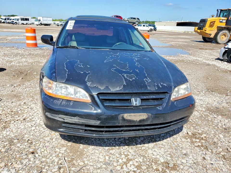55214876 :رقم المزاد ، JHMCG66812C029533 vin ، 2002 Honda Accord مزاد بيع