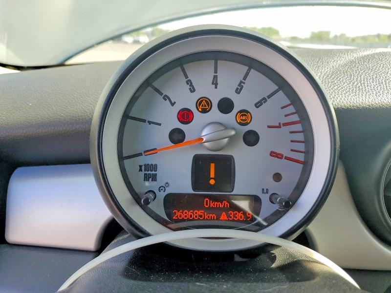 2010 Mini Cooper მანქანა იყიდება აუქციონზე, vin: WMWMF3C52ATU76269, აუქციონის ნომერი: 54686126